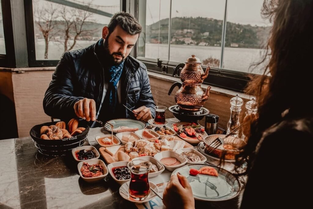 Eating habits you should adapt to maintain your nutrition level and healthy life