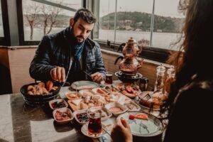 Eating habits you should adapt to maintain your nutrition level and healthy life