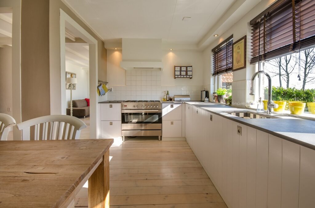 Kitchen Remodeling: The Complete Guide to Designing a Beautiful and Functional Kitchen